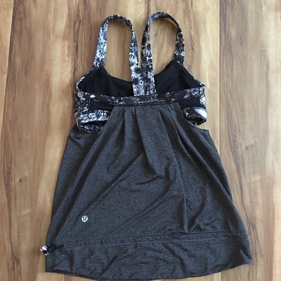 lululemon athletica Tops - Lululemon Back On Track Tank